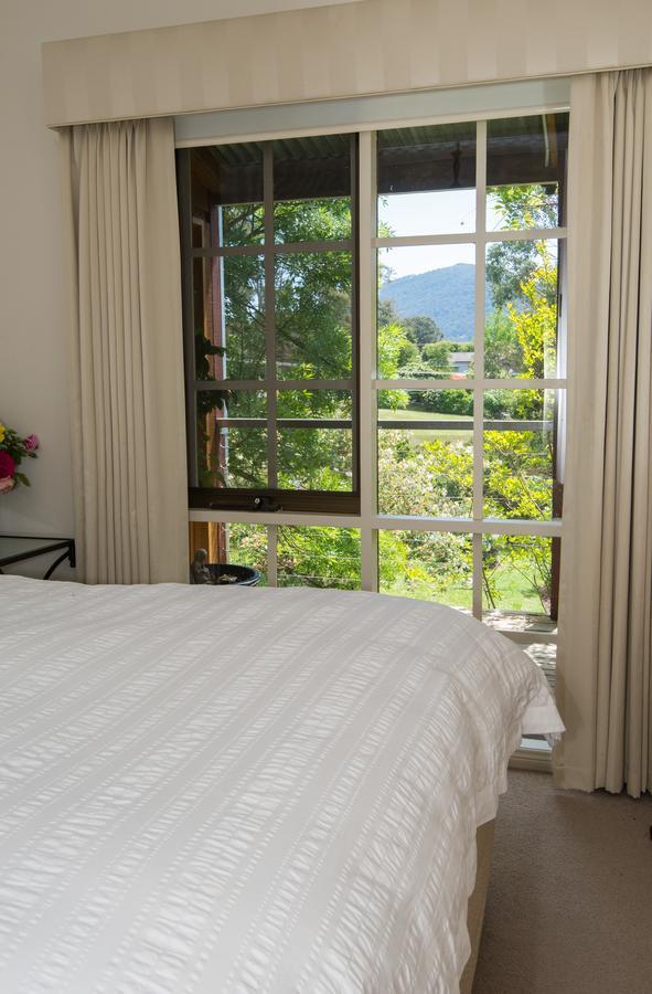 Hollyhock Bed and Breakfast Macedon Værelse billede